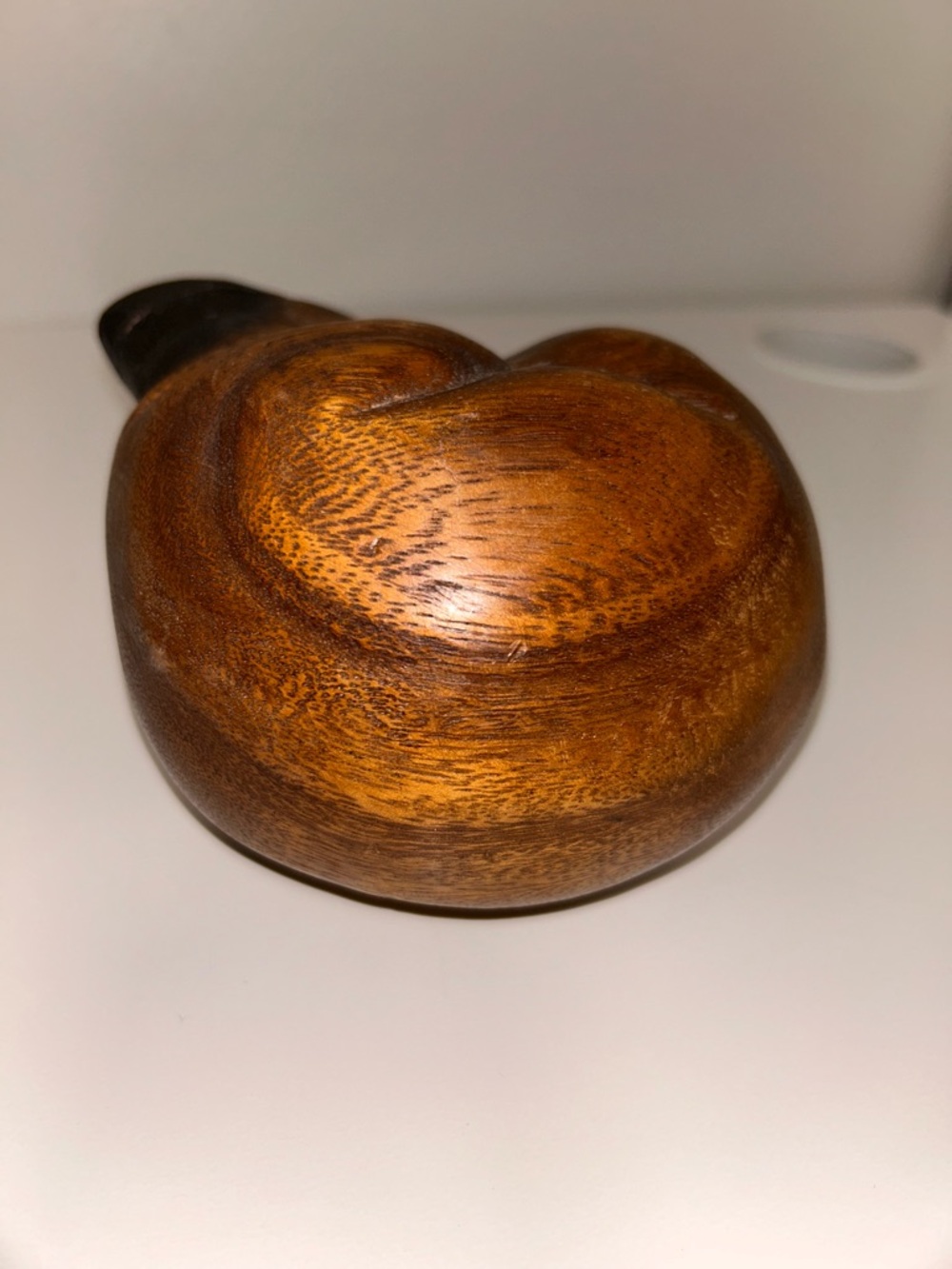 Hand-Carved Wooden Sleeping Cat Figurine - Brown - Picture 3 of 5